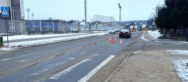 Водитель BMW сбил на зебре ребенка в Гродно - Sputnik Беларусь