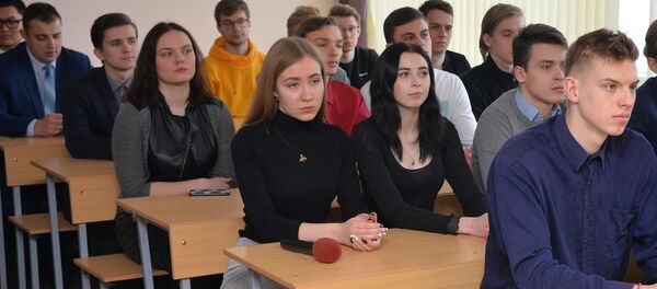 Студэнты, архіўнае фота - Sputnik Беларусь