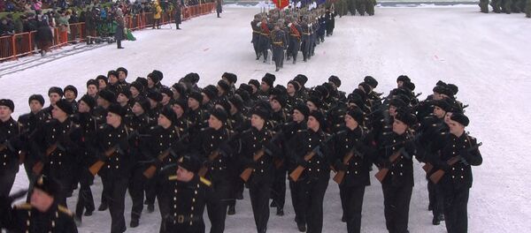 Парад в честь 75-летия снятия блокады Ленинграда - Sputnik Беларусь