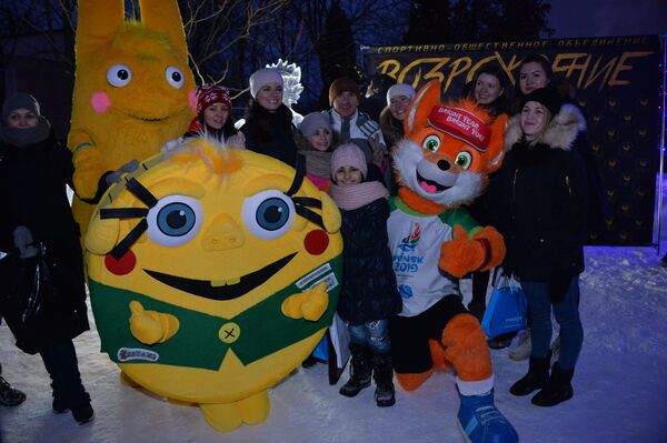 Фотофакт: ледяная фигура-талисман II Европейских игр появилась в Минске - Sputnik Беларусь