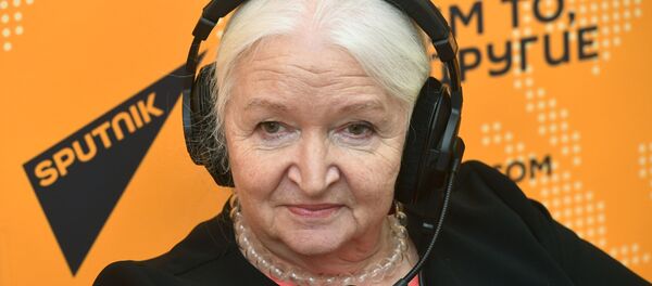 Бегла бы ў жаху: Чарнігаўская пра тое, чаму трэба і не трэба вучыць дзяцей Бегла бы ў жаху: Чарнігаўская пра тое, чаму трэба і не трэба вучыць дзяцей - Sputnik Беларусь