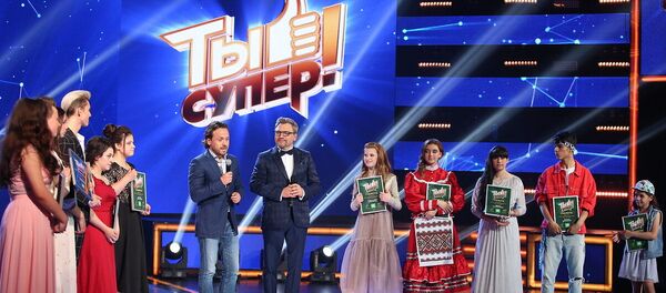 Ведущим нового сезона Ты супер! снова будет Вадим Такменев - Sputnik Беларусь