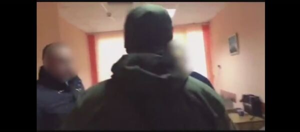 УВД показало видео задержания топ-менеджеров госорганизации в Витебске - Sputnik Беларусь