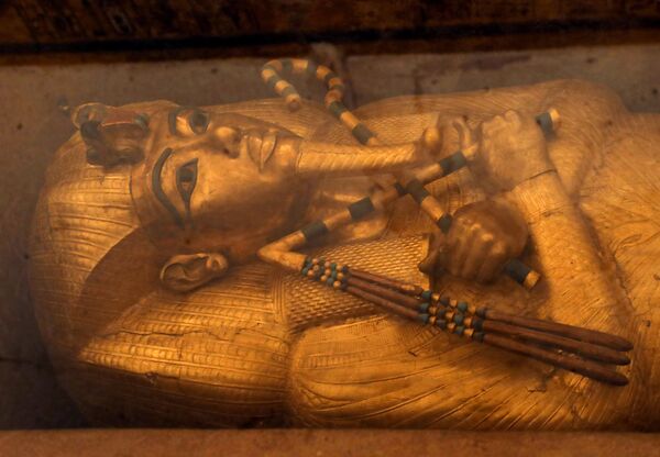 Саркофаг фараона Тутанхамона в Луксоре, Египет - Sputnik Беларусь