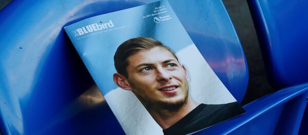 Обложка журнала, посвященная погибшему футболисту Сала - Sputnik Беларусь