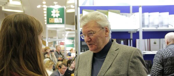 Дырэктар выдавецтва Час Барыс Пастэрнак Дырэктар выдавецтва Час Барыс Пастэрнак - Sputnik Беларусь