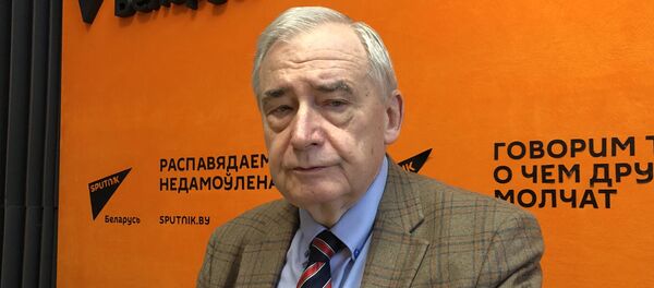 Российский писатель-документалист, историк спецслужб, автор книг о легендарных советских разведчиках Николай Долгополов Российский писатель-документалист, историк спецслужб, автор книг о легендарных советских разведчиках Николай Долгополов - Sputnik Беларусь