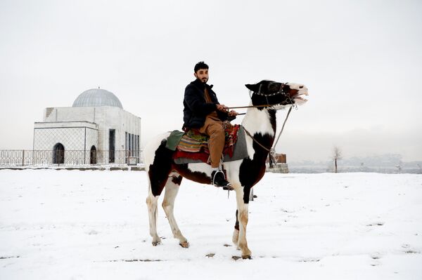 Молодежь Афганистана опасается за будущее с талибами - Sputnik Беларусь