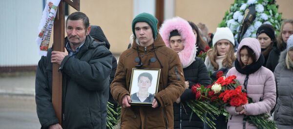 В Столбцах простились с погибшими учителем и старшеклассником  - Sputnik Беларусь