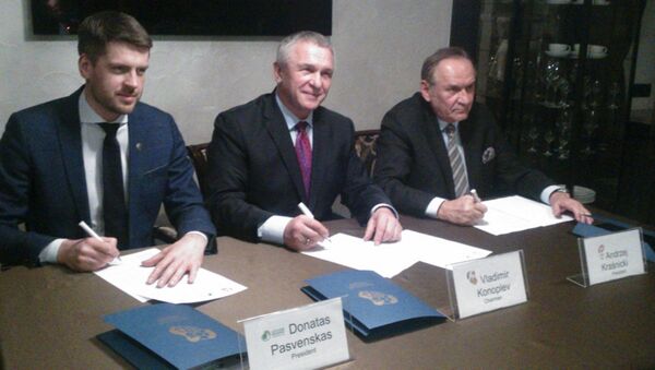 Пресс-конференция представителей Беларуси, Литвы и Польши о совместной заявке на проведение мужского чемпионата Европы в 2026 году - Sputnik Беларусь