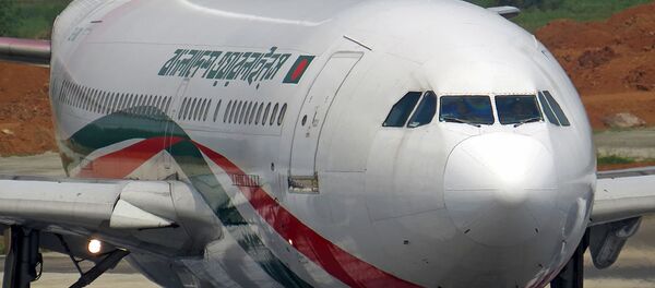 Самолет компании Biman Bangladesh Airlines - Sputnik Беларусь