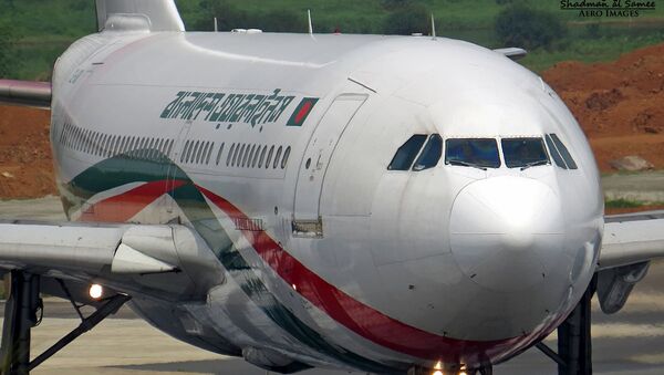 Самолет компании Biman Bangladesh Airlines - Sputnik Беларусь