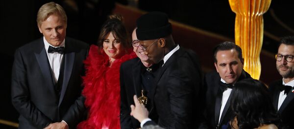 Зеленая книга режиссера Питера Фарелли - Sputnik Беларусь