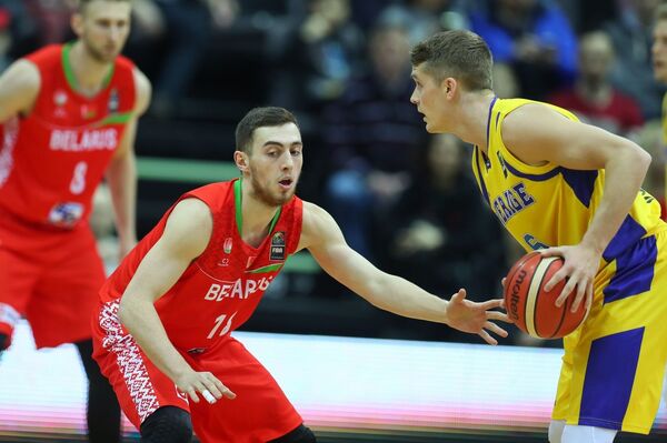 Белорусские баскетболисты обыграли Швеции в отборе на Евробаскет-2021 - Sputnik Беларусь