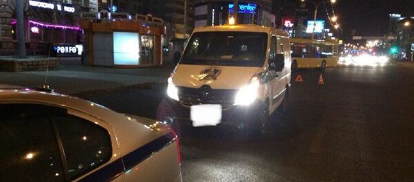 Автомобиль, сбивший школьницу - Sputnik Беларусь