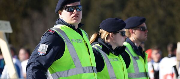 Сотрудники полиции во время чемпионата мира по лыжным видам спорта в Австрии - Sputnik Беларусь