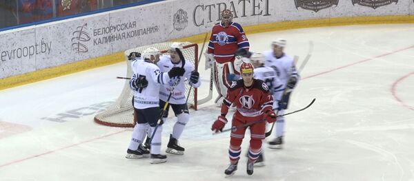 Второй матч Динамо и сборной клубов Экстралиги завершился в Минске - Sputnik Беларусь