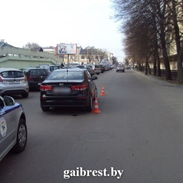 Подросток попал под машину в Бресте - Sputnik Беларусь