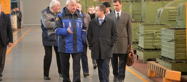 Посол России Михаил Бабич на заводе БелАЗ - Sputnik Беларусь
