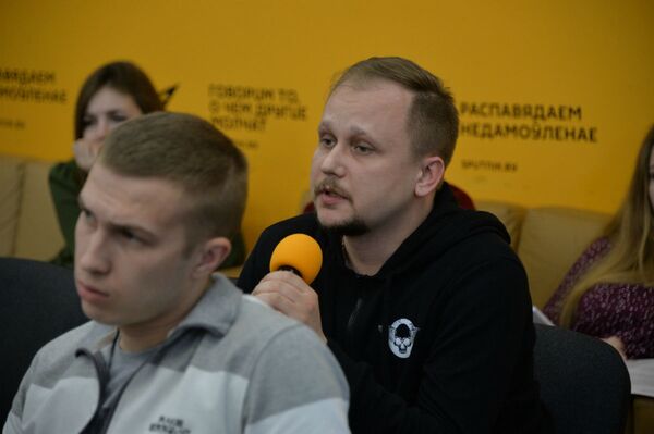 Дудин: есть темы, которые без съемки с квадрокоптера сложно осветить в СМИ - Sputnik Беларусь