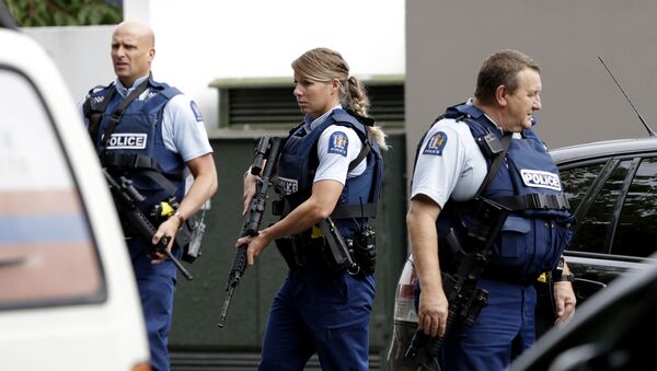 Вооруженные полицейские после стрельбы в мечети Ан-Нур в Крайстчерче, Новая Зеландия - Sputnik Беларусь