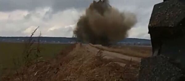 Советскую авиабомбу обнаружили возле бывшего аэропорта Минск-1 Советскую авиабомбу обнаружили возле бывшего аэропорта Минск-1 - Sputnik Беларусь