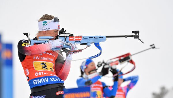 Норвежская сборная выиграла женскую эстафету 4x6 км на чемпионате мира в шведском Эстерсунде - Sputnik Беларусь