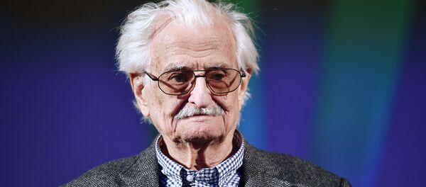 Кінарэжысёр Марлен Хуцыеў памёр у Маскве на 94-м годзе жыцця Кінарэжысёр Марлен Хуцыеў памёр у Маскве на 94-м годзе жыцця - Sputnik Беларусь