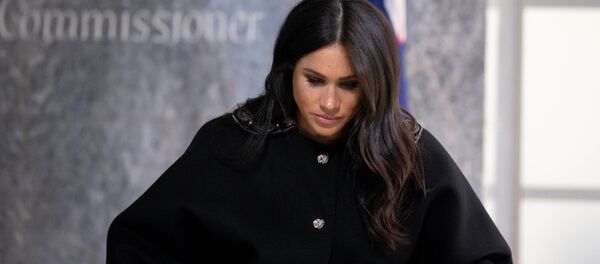 Меган Маркл оставила запись в книге соболезнований - Sputnik Беларусь