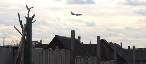 Анна Ивановна жалуется на шум от самолетов - Sputnik Беларусь