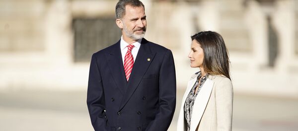 Король Испании Филипп VI и королева Летисия Король Испании Филипп VI и королева Летисия - Sputnik Беларусь
