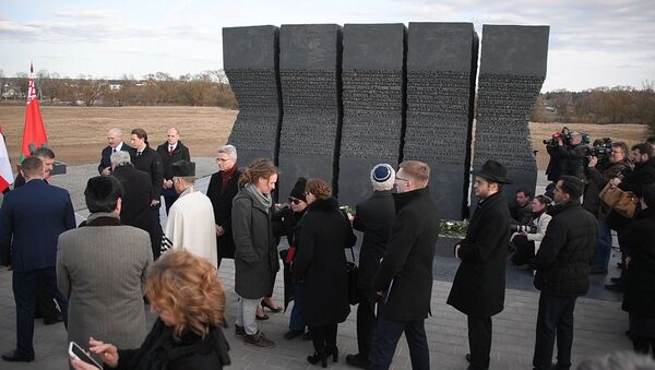 Массив имен: как открывали мемориал в Тростенце - Sputnik Беларусь