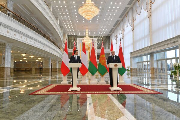 Лукашенко – Курцу: я категорически против распада Евросоюза - Sputnik Беларусь