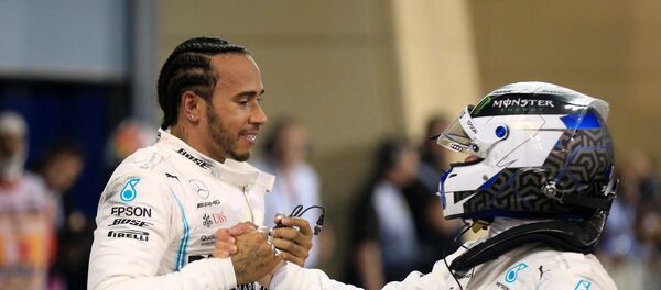 Льюис Хэмилтон и Валттери Боттас - Sputnik Беларусь