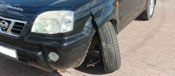 Работник одной из автомоек Гродно угнал внедорожник клиента, разбил и бросил - Sputnik Беларусь