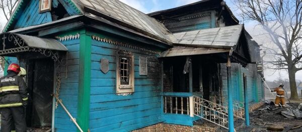 Сгоревшая церковь - Sputnik Беларусь