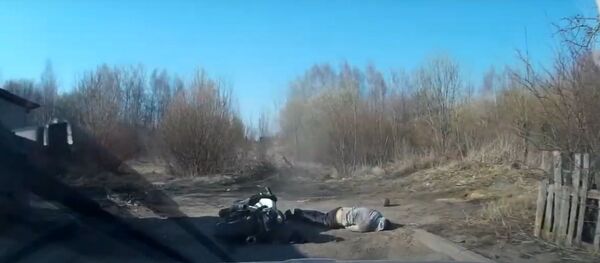 Погоня ГАИ за мотоциклистом закончилась для него больницей - Sputnik Беларусь