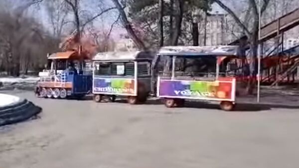 Детский паровозик Rammstein появился в Омске - Sputnik Беларусь