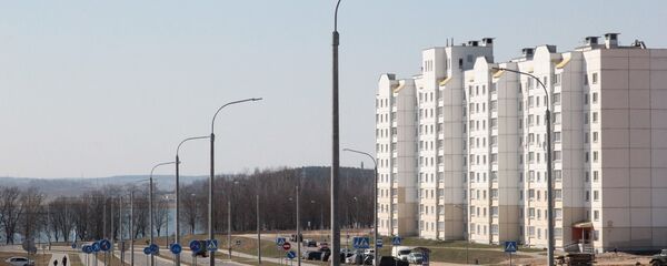 Рядом с кварталом, который строится для минчан, находится озеро - Sputnik Беларусь
