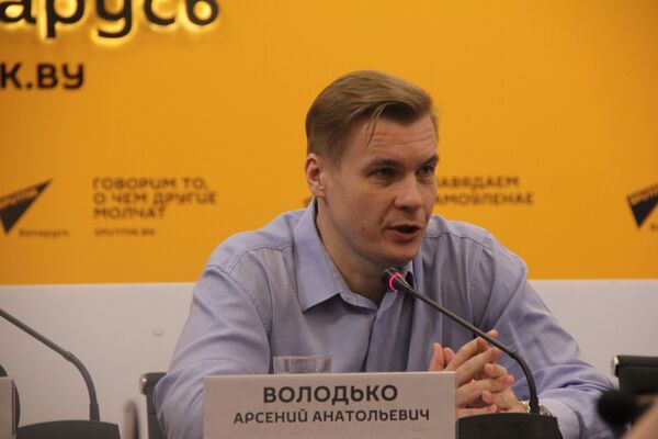 Психолог: радиофобию не победить, но можно попробовать Психолог: радиофобию не победить, но можно попробовать - Sputnik Беларусь