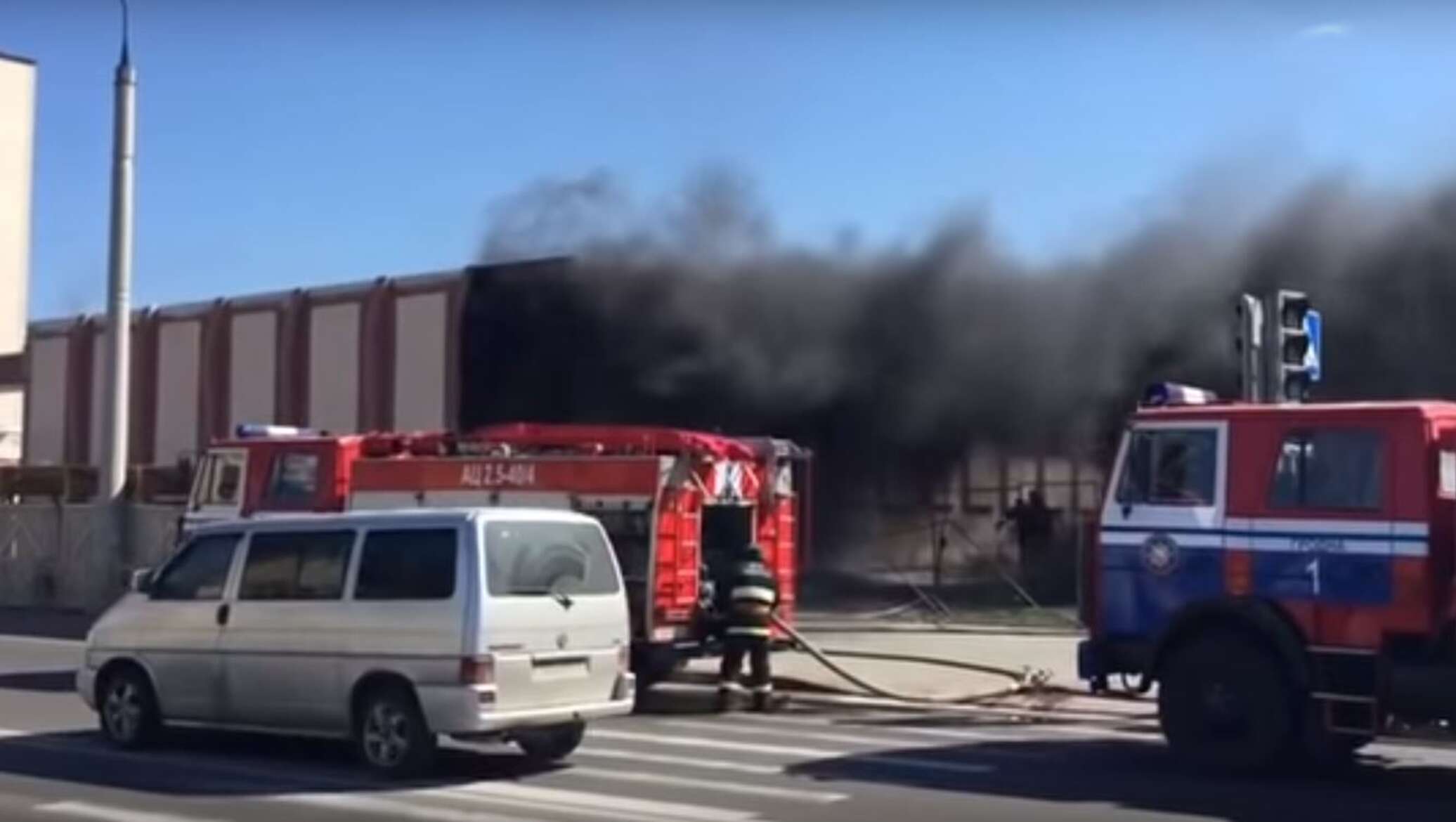 Здание почты горело в центре Гродно - видео - 15.04.2019, Sputnik Беларусь