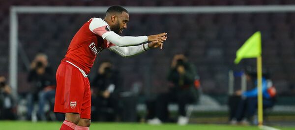 Футболист Арсенала Александр Ляказетт - Sputnik Беларусь