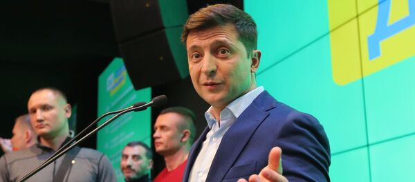 Брифинг В. Зеленского после оглашения предварительных итогов голосования Брифинг В. Зеленского после оглашения предварительных итогов голосования - Sputnik Беларусь