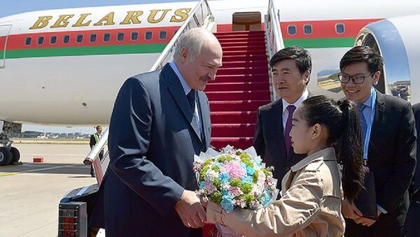 Президент Беларуси прибыл в Китай с рабочим визитом - Sputnik Беларусь