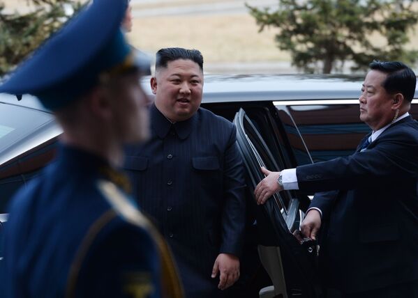 Президент РФ В. Путин встретился с лидером КНДР Ким Чен Ыном - Sputnik Беларусь