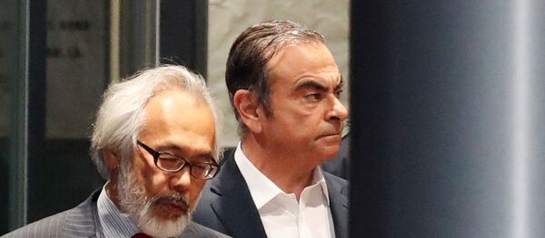 Карлос Гон в суде - Sputnik Беларусь