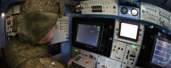 Военнослужащий РФ во время военных учений - Sputnik Беларусь