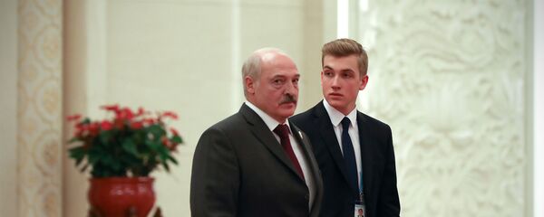 Президент Александр Лукашенко с сыном Николаем - Sputnik Беларусь