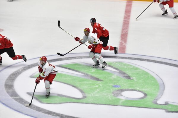Белорусы выстояли против литовцев и взяли первые три очка в Нур-Султане - Sputnik Беларусь