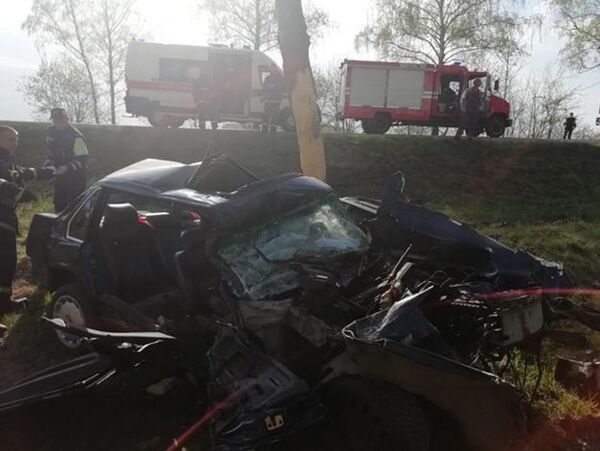 Компания подростков попала в ДТП под Солигорском: 4 человека в больнице - Sputnik Беларусь